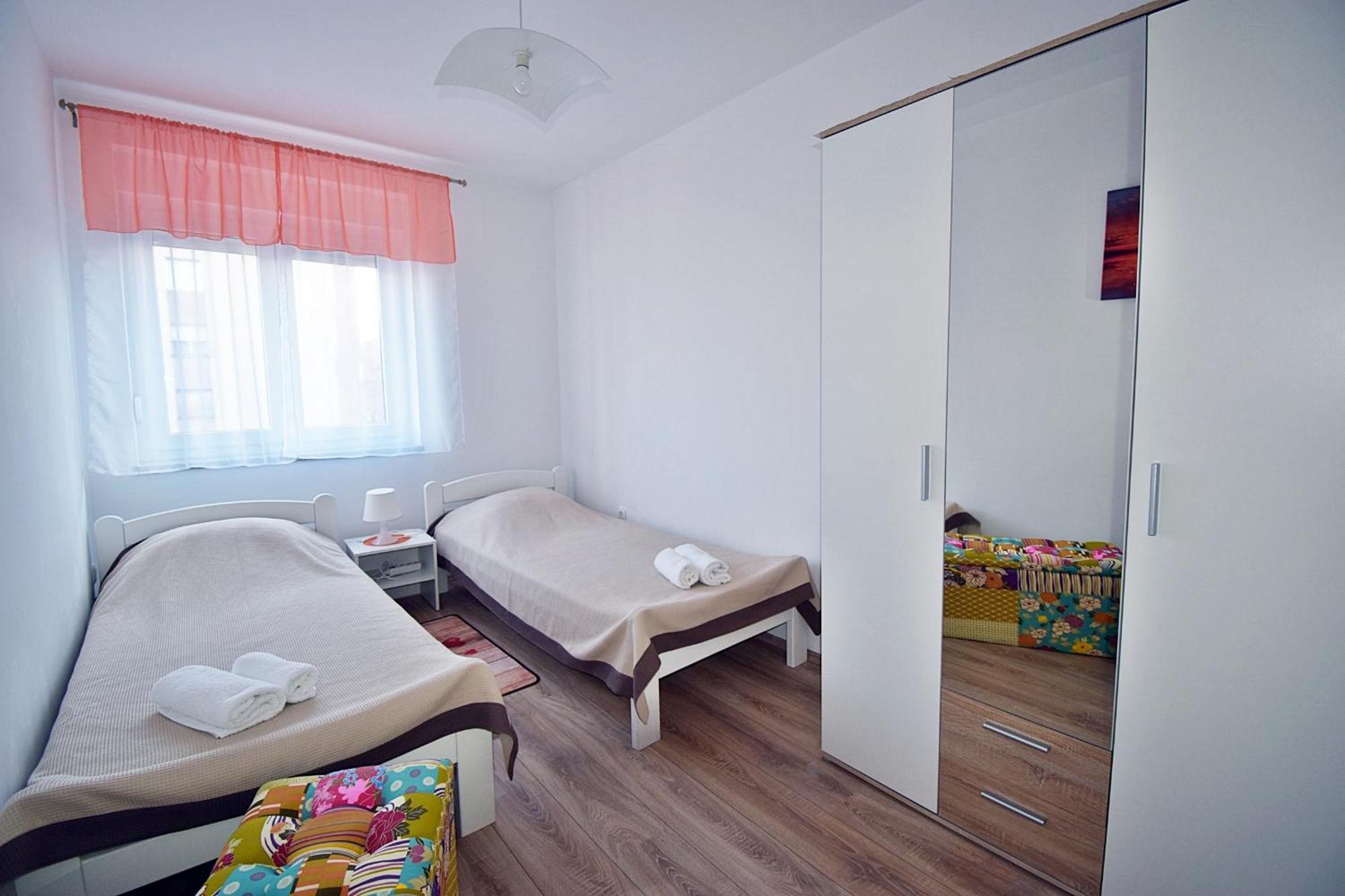 Apartment Navy Near The Beach プーラ エクステリア 写真